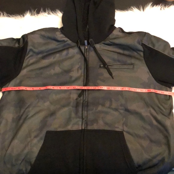 NWT Men's G-Net Thick Jacket in Camo & Faux Fur - Picture 12 of 13